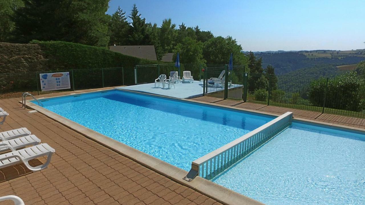 Vvf Aubrac Hotel Chaudes-Aigues Kültér fotó